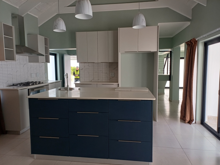 To Let 3 Bedroom Property for Rent in Shelley Point Western Cape